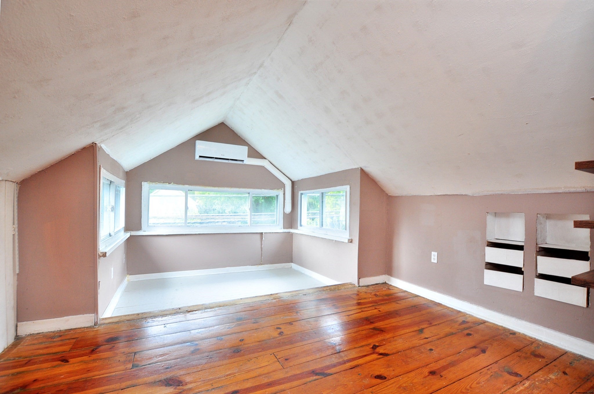834 East St, Ludlow, MA, 834 East St, Ludlow, MA Photo #22