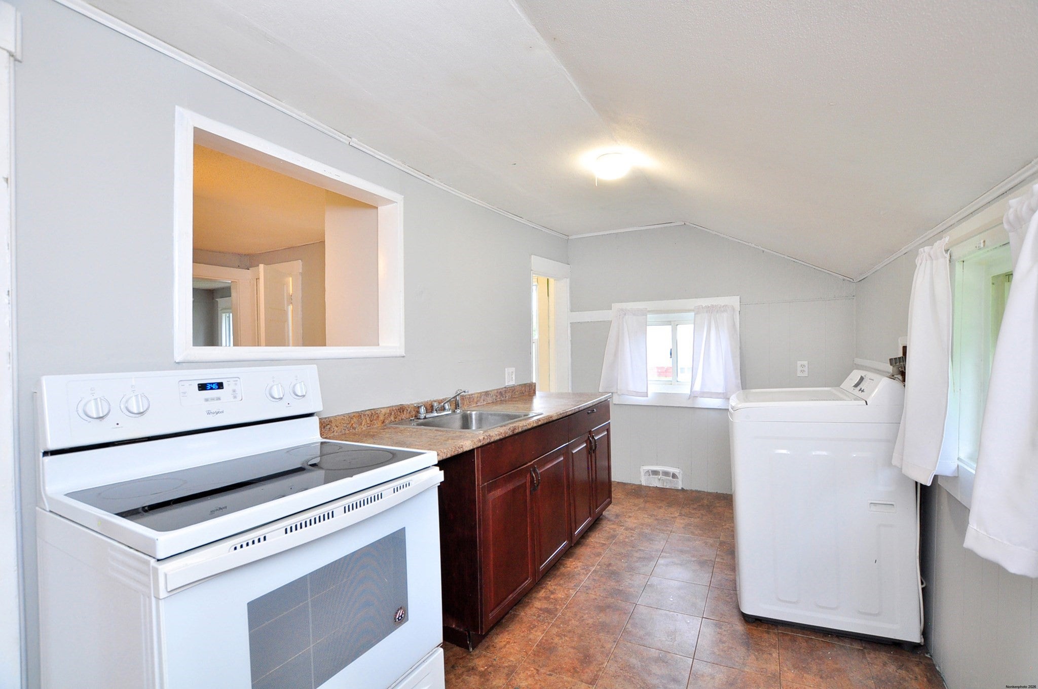 834 East St, Ludlow, MA, 834 East St, Ludlow, MA Photo #20
