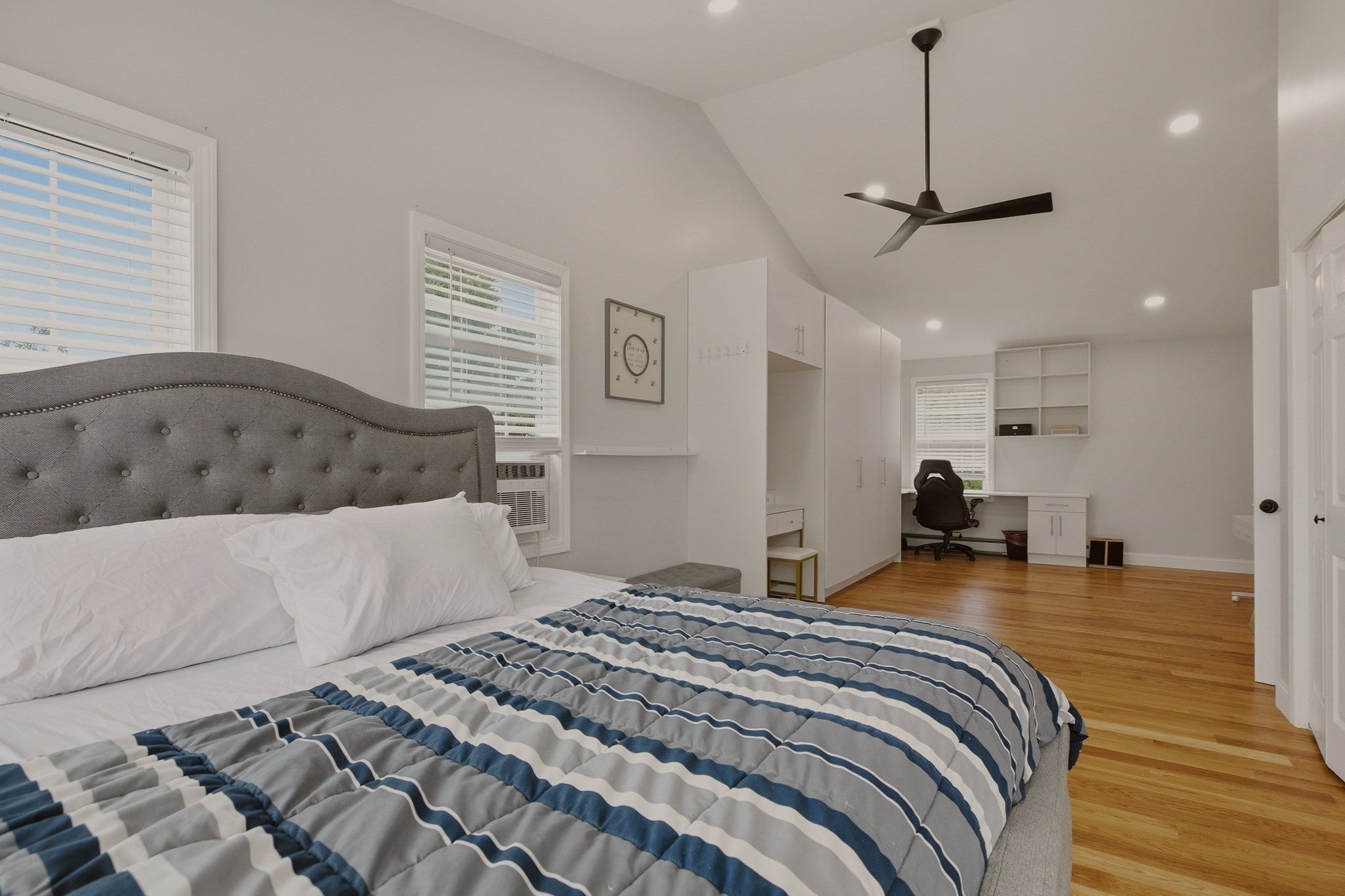 724 Woodman St, Fall River, MA, 724 Woodman St, Fall River, MA Photo #17