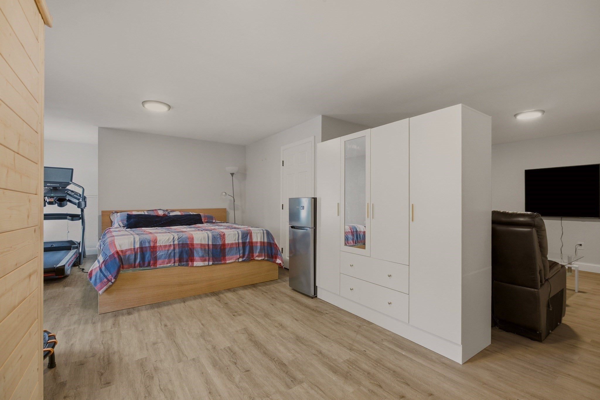 724 Woodman St, Fall River, MA, 724 Woodman St, Fall River, MA Photo #24