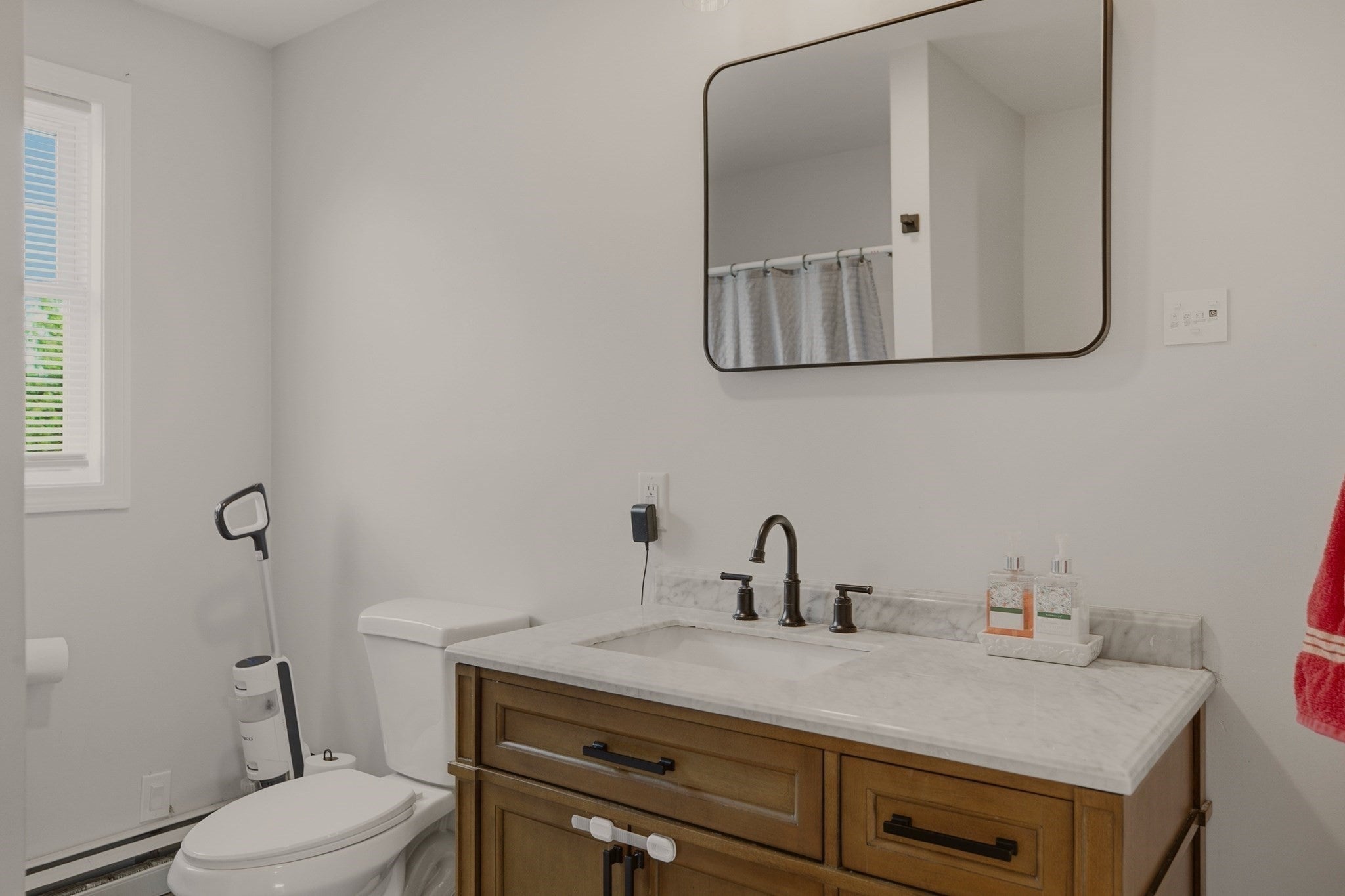 724 Woodman St, Fall River, MA, 724 Woodman St, Fall River, MA Photo #13