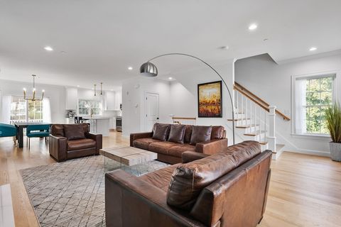 68 Prospect Street 14 Peabody MA 01960