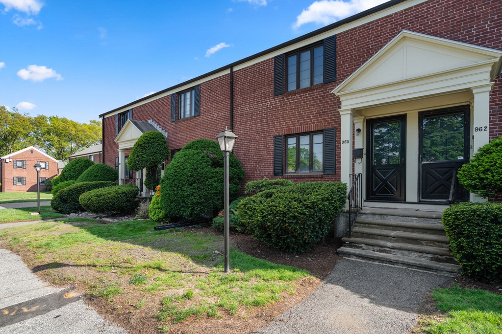 960 Belmont St 44 Bld D