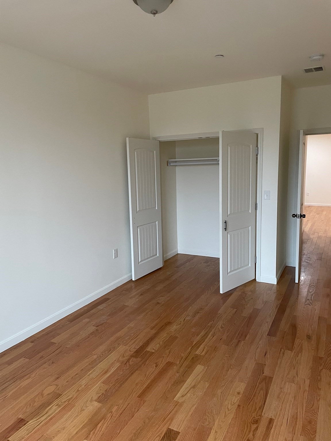 265 Essex Street, Lawrence, MA Photo #10