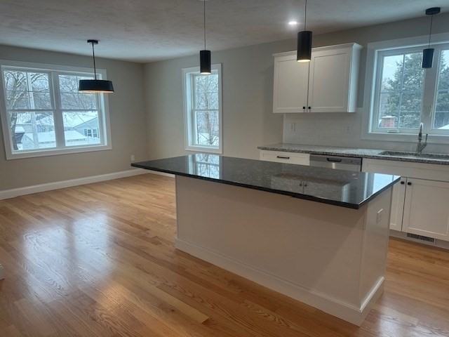 5 Marie St