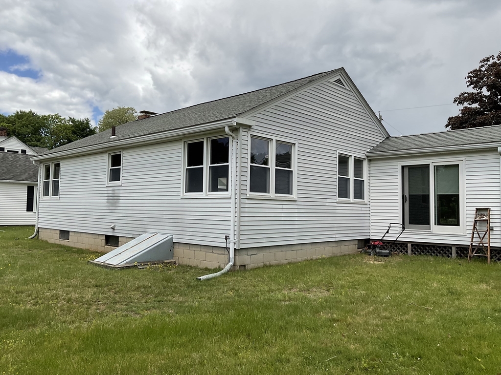 18 Pulaski Street