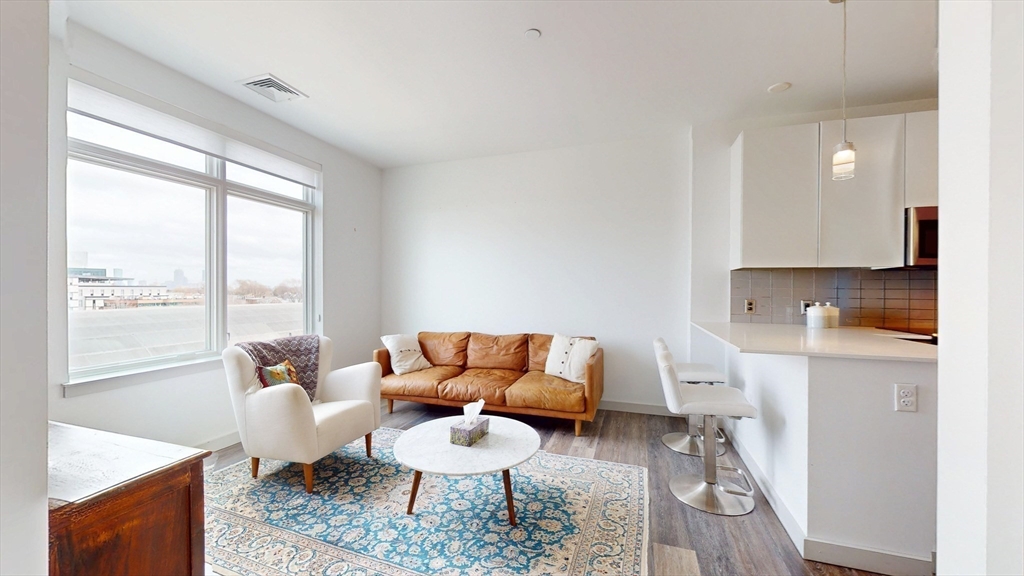 180 Telford Street 5-9