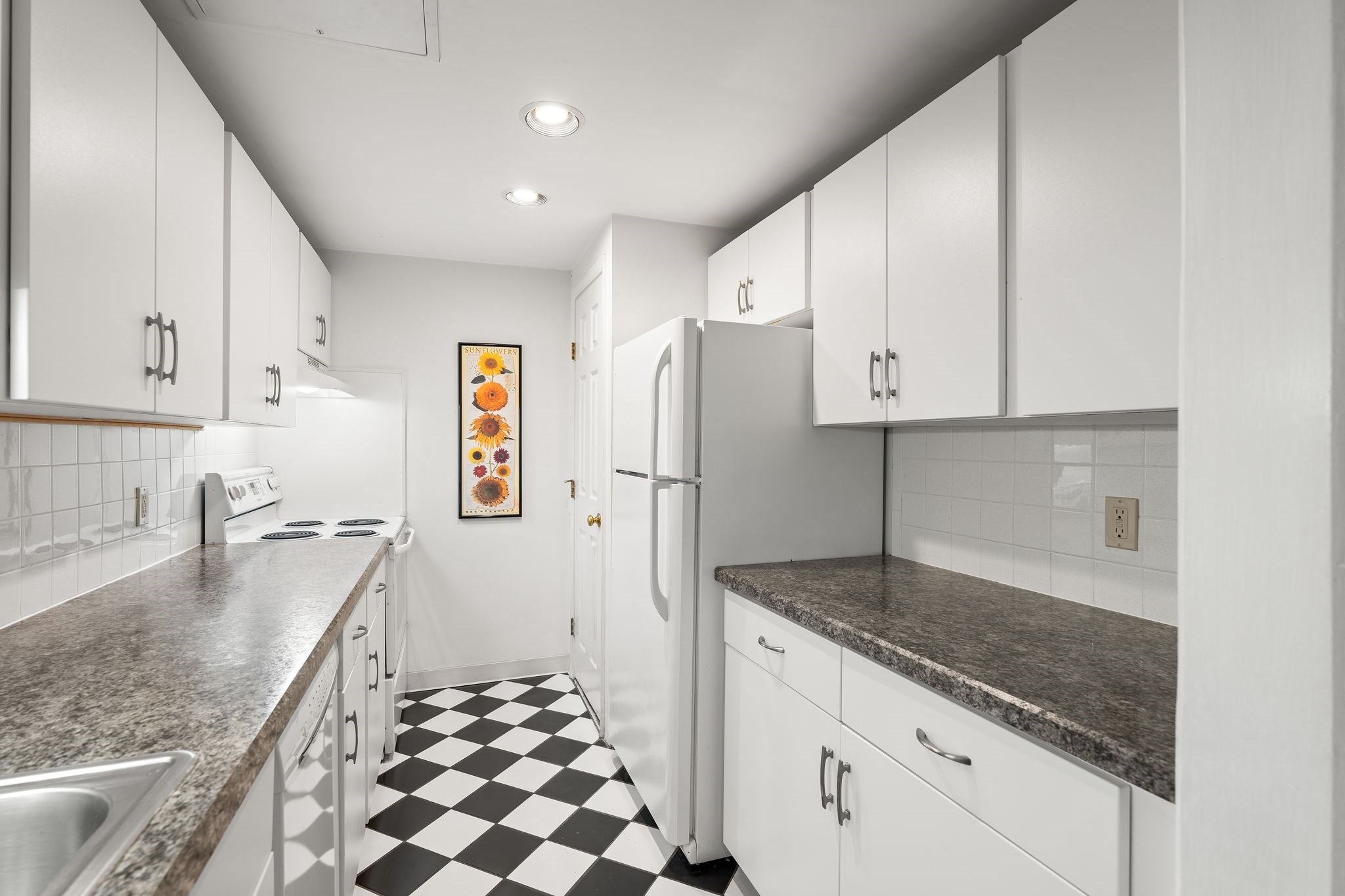 21 Linden Street #301, Quincy, MA, 21 Linden Street #301, Quincy, MA Photo #17