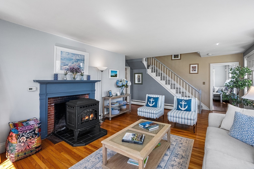416 Boston Rd