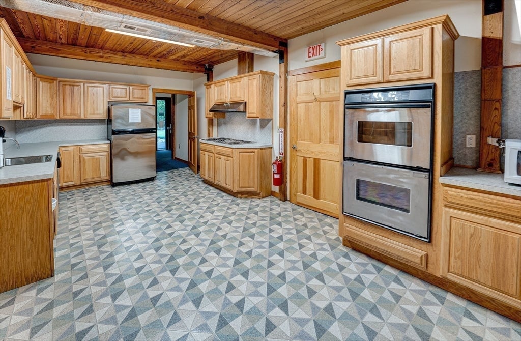 296 Brown Bear Crossing #296, Acton, MA, 296 Brown Bear Crossing #296, Acton, MA Photo #33
