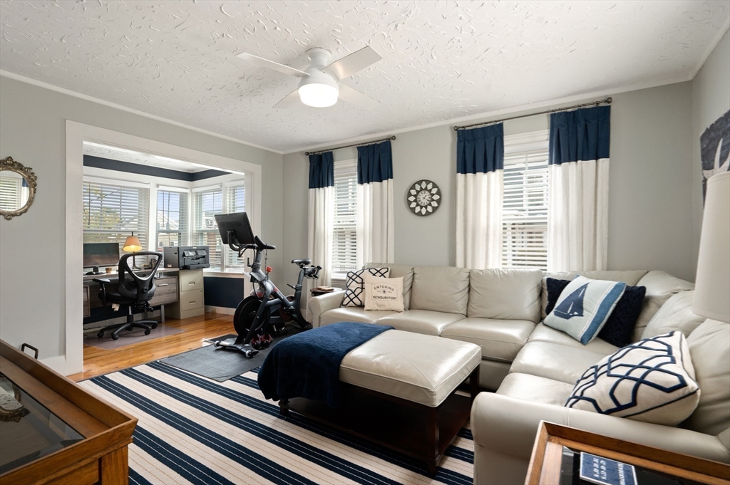 4 Olive Street, Newburyport, MA Photo #11