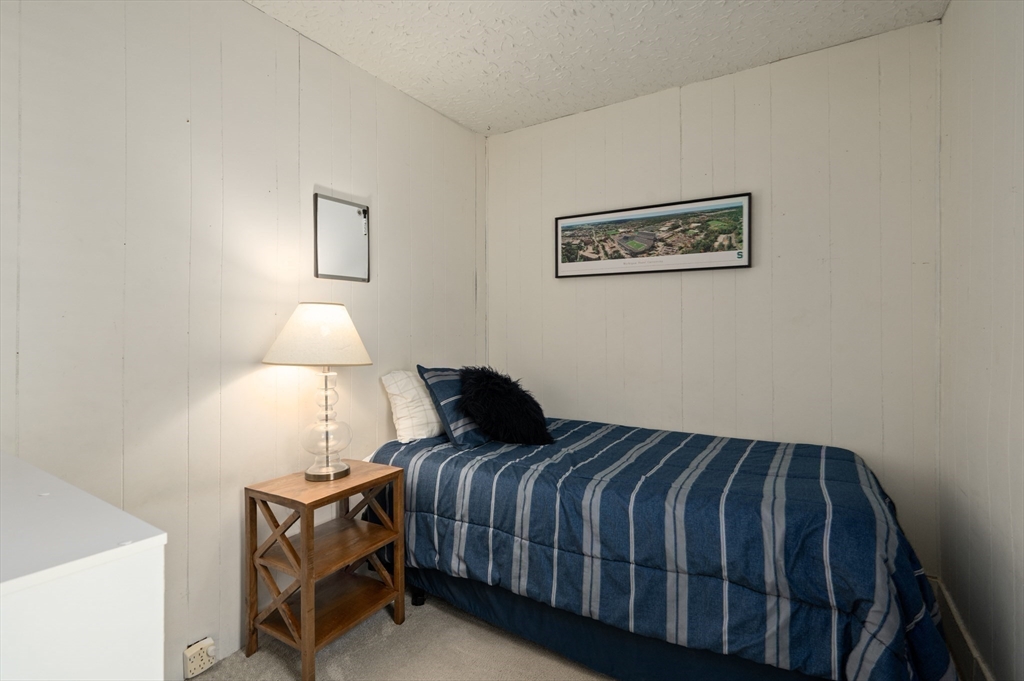4 Olive Street, Newburyport, MA Photo #16