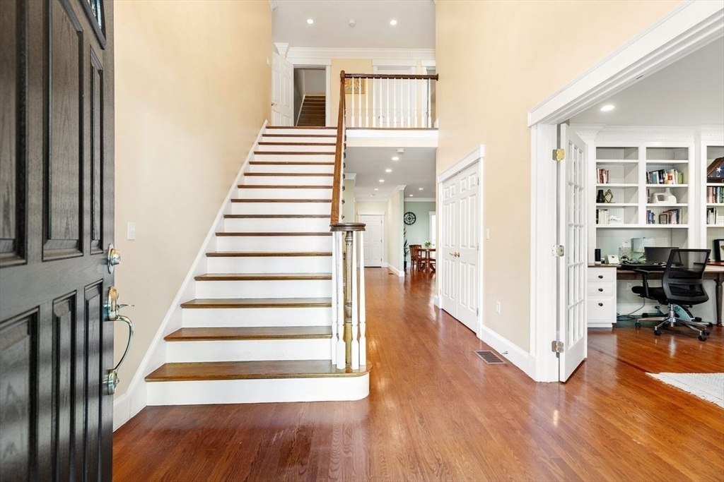 31 Lawson Rd