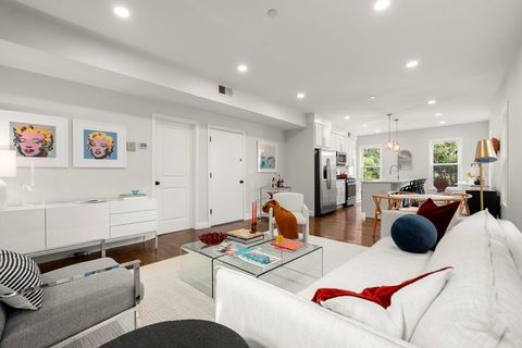 4 Wyoming 2 Boston MA 02121