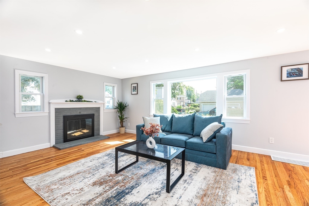 3 Flynn Ave