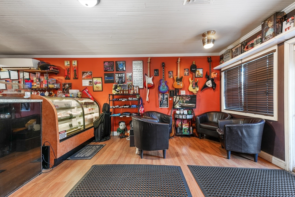 58-60 Washington Street