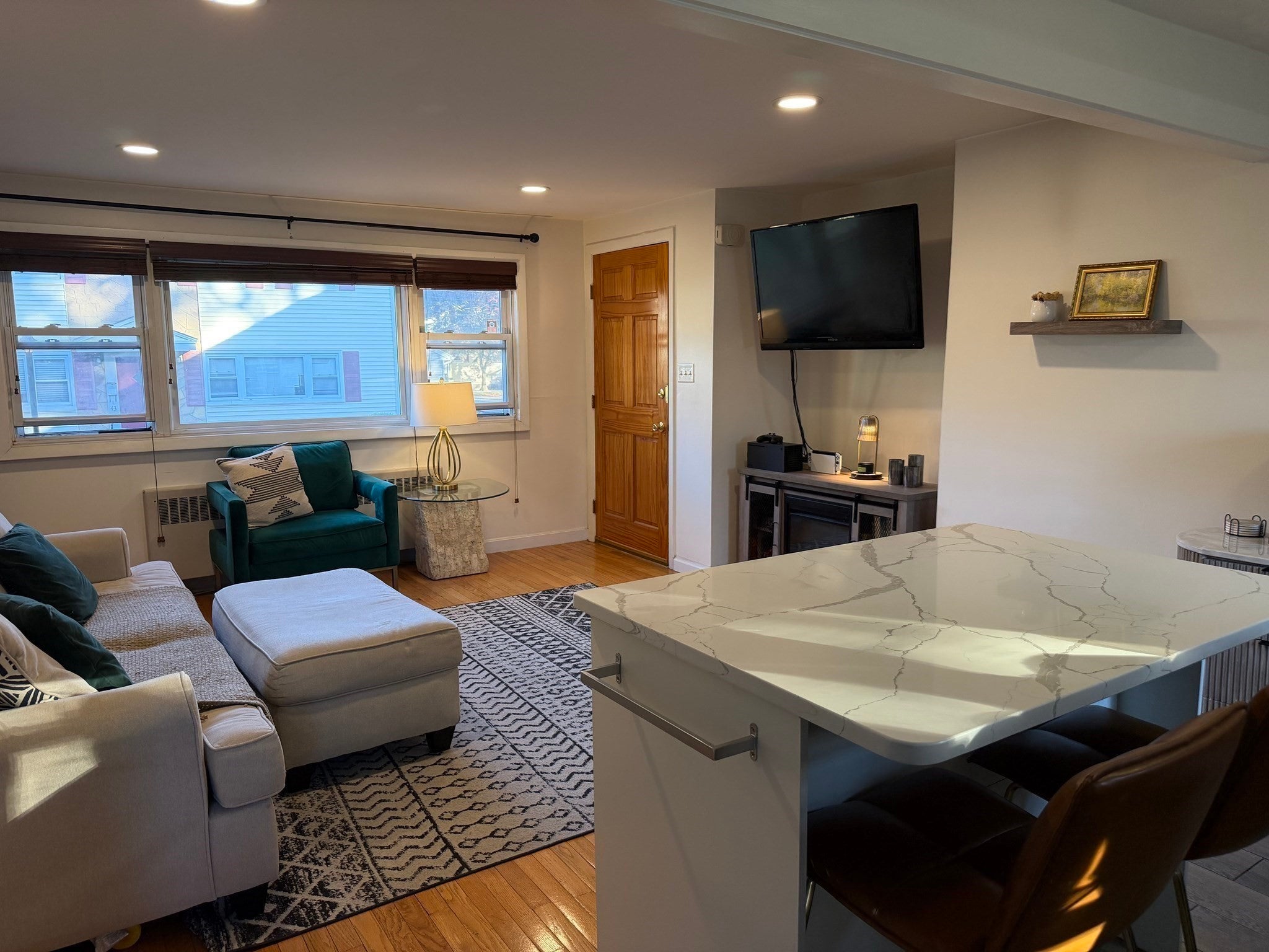 33 Prescott St 33
