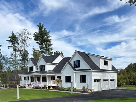 32 Colby Farm Rd Chester NH 03036