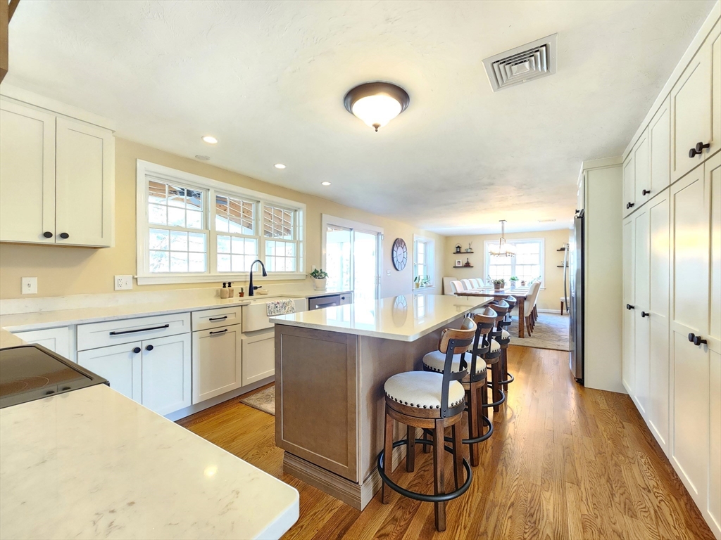 15 Crownridge Rd