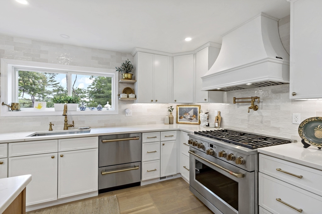 249 Little Sandy Pond Rd