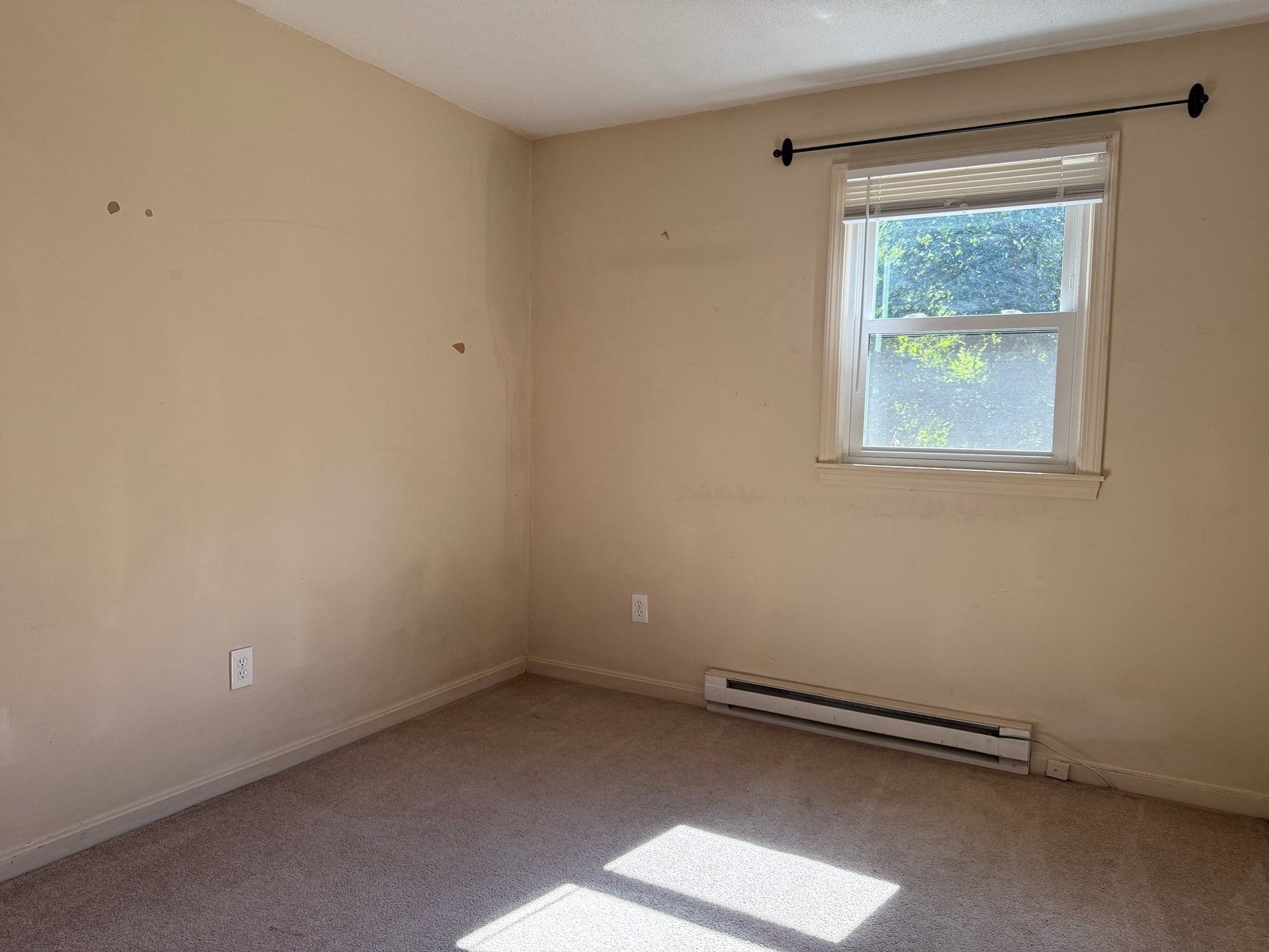 5 Edge Hill Rd, Amherst, MA Photo #11