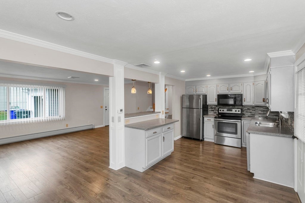 89 Garvey Dr, Springfield, MA, 89 Garvey Dr, Springfield, MA Photo #11