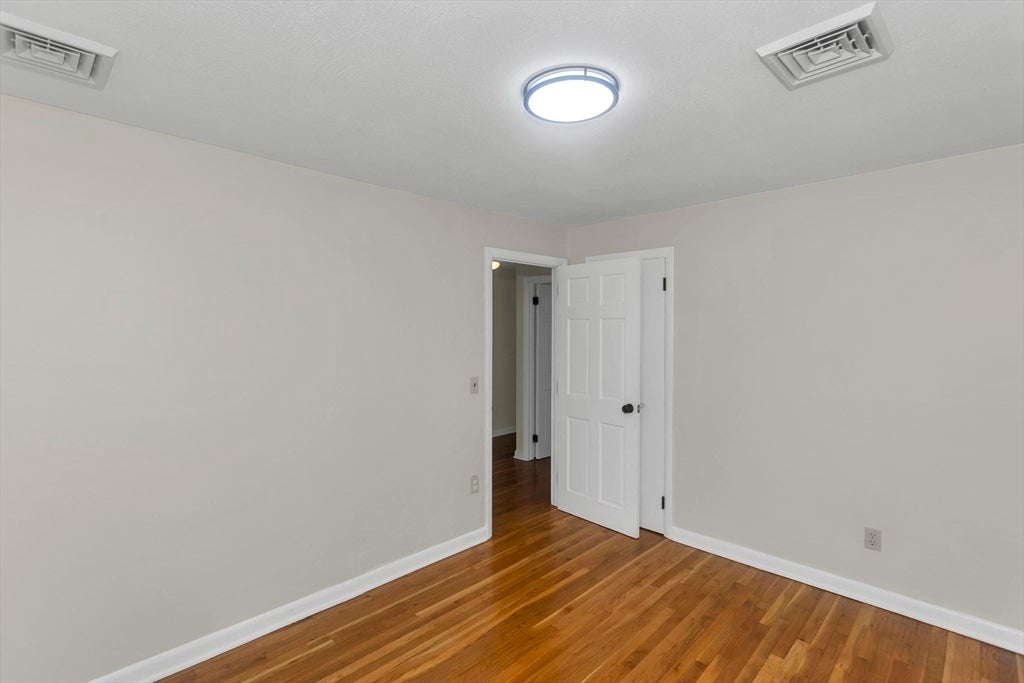 89 Garvey Dr, Springfield, MA, 89 Garvey Dr, Springfield, MA Photo #25