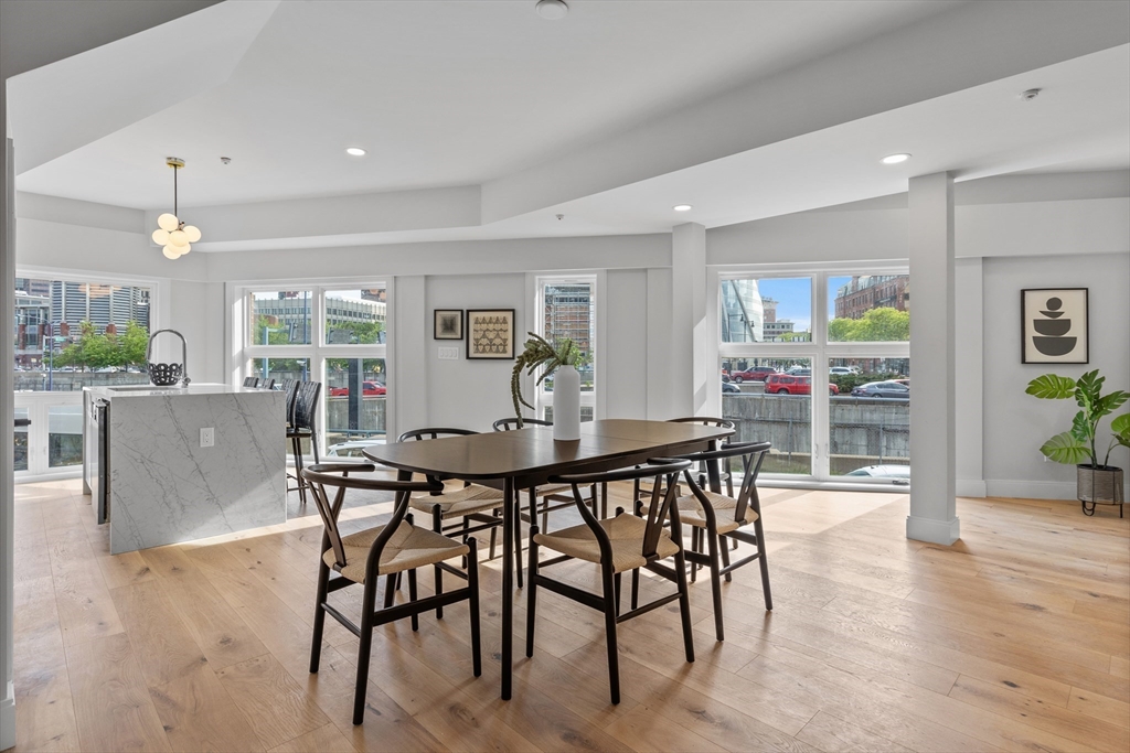 43 Stillman Street 201
