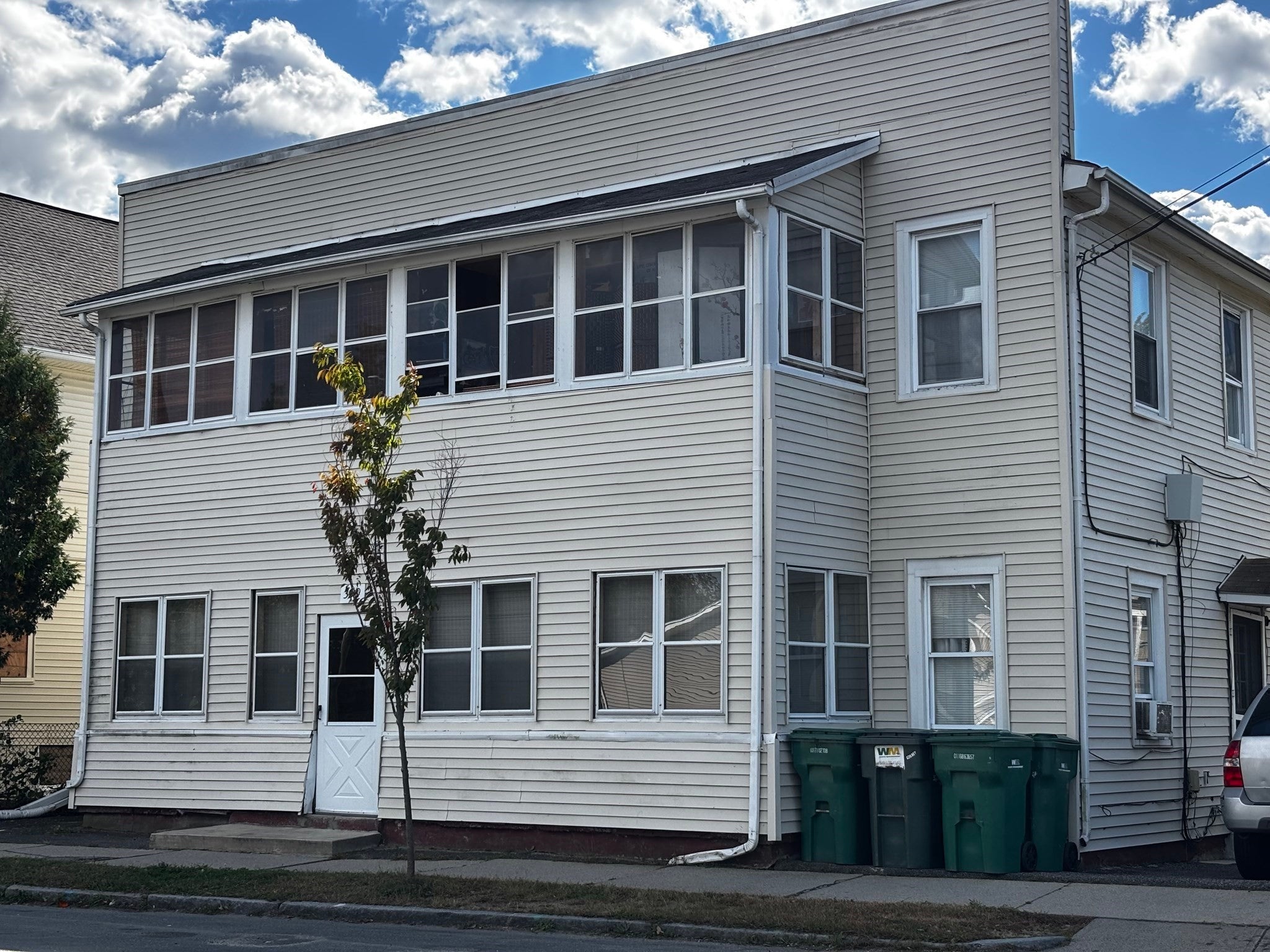 399-401 Main St