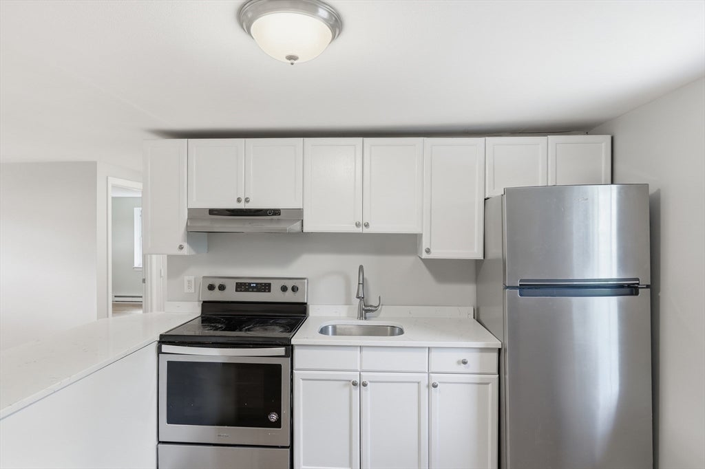 23 Frank St #6, Dracut, MA, 23 Frank St #6, Dracut, MA Photo #6