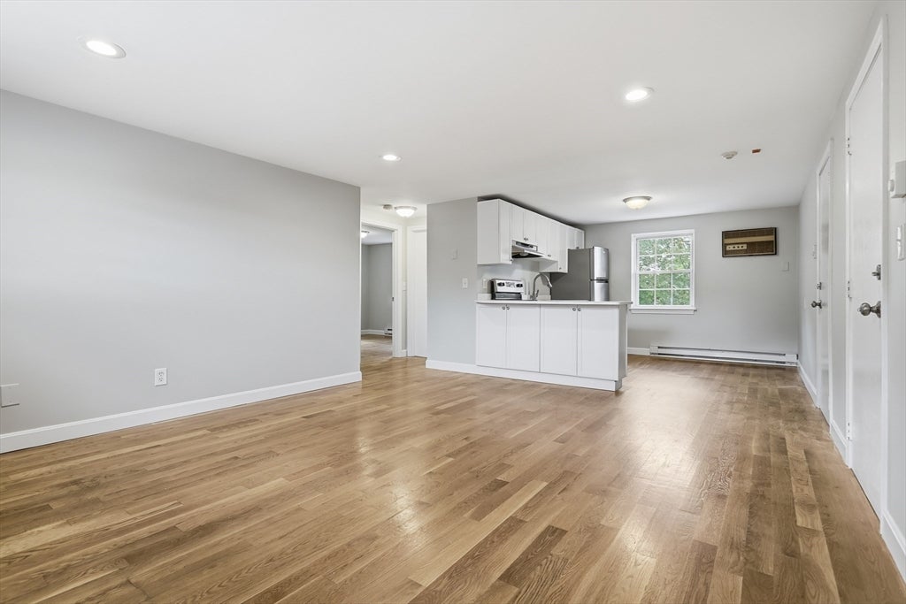 23 Frank St #6, Dracut, MA, 23 Frank St #6, Dracut, MA Photo #4
