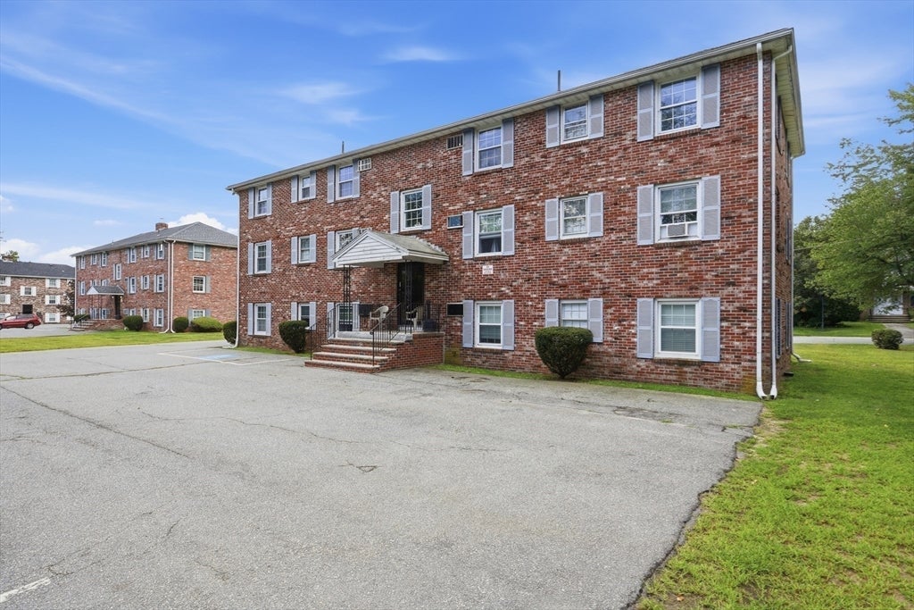 23 Frank St #6, Dracut, MA, 23 Frank St #6, Dracut, MA Photo #14