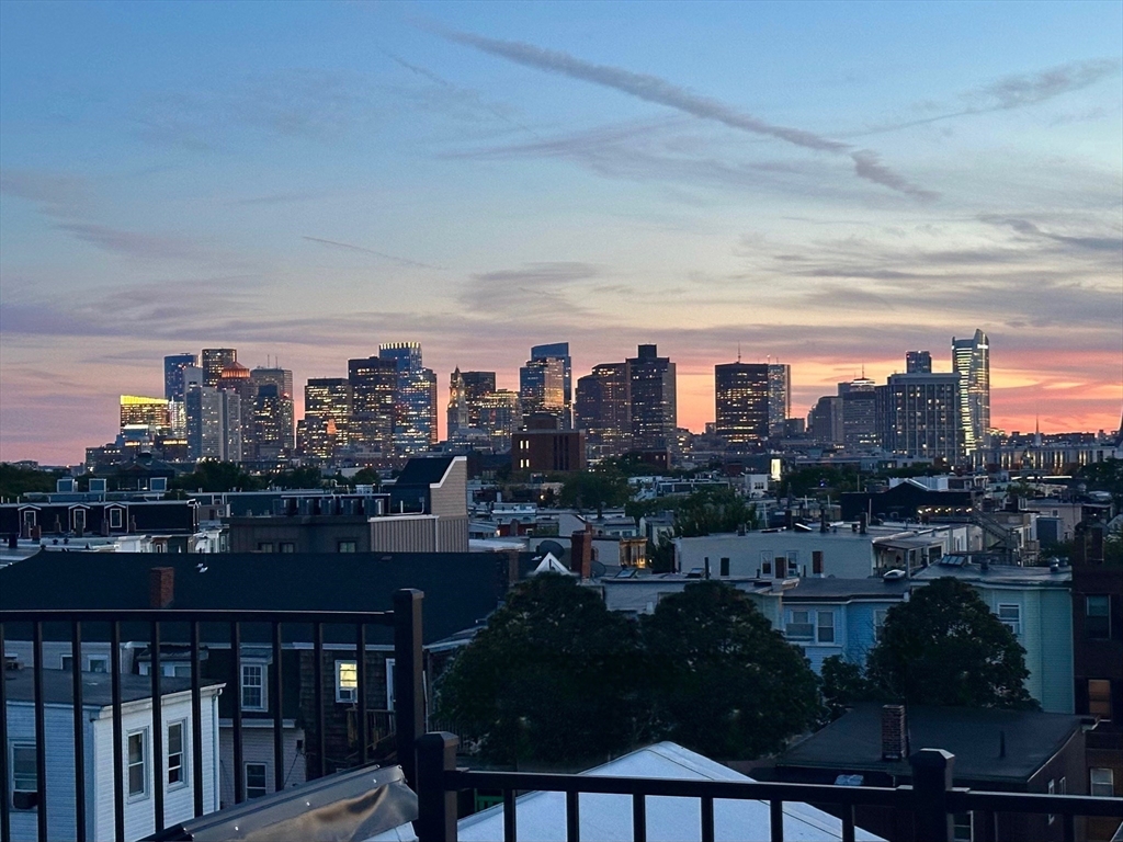 219 Saratoga Street 4