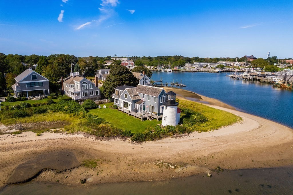 107 Channel Point Rd