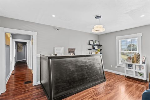 6 Broadway Lawrence MA 01840