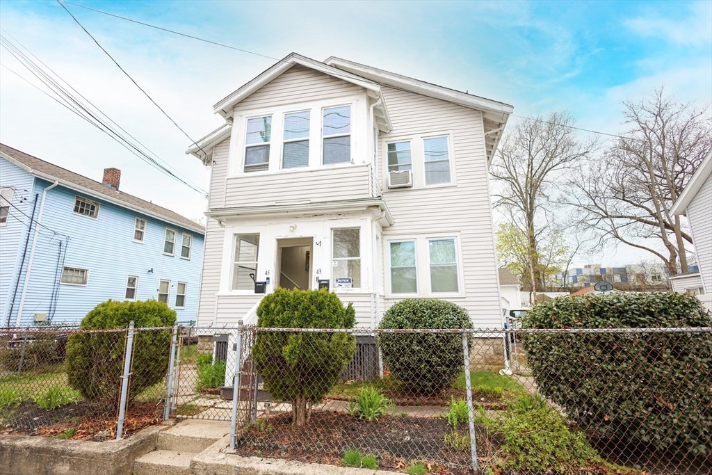 43-45 Belnel Rd #2, Boston, MA Photo #2