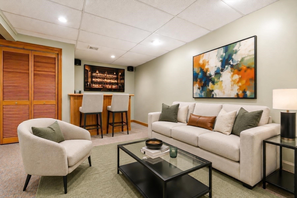 14 Oriole Circle, Shrewsbury, MA Photo #19