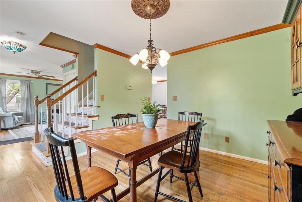 14 Oriole Circle, Shrewsbury, MA Photo #10