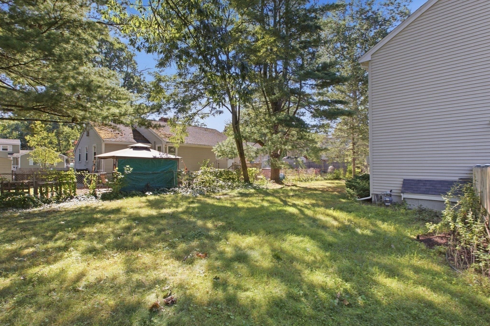 49 School St, Tewksbury, MA Photo #12
