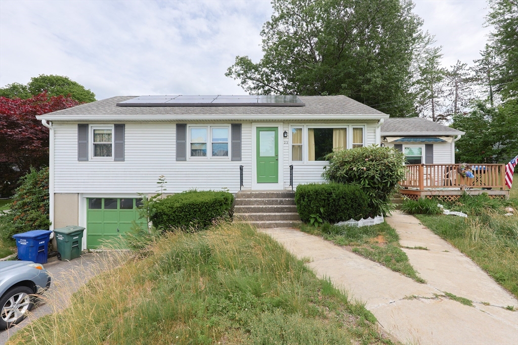 23 Thayer St