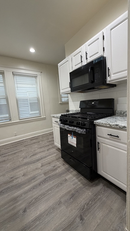 27 Hosmer St 1