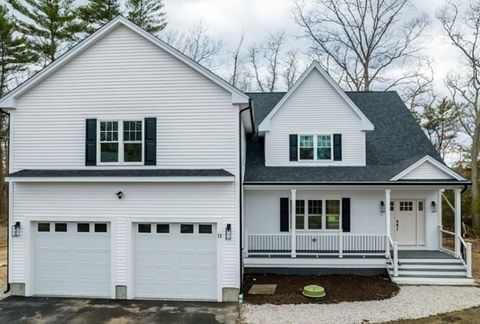 812 Old Westport Rd Dartmouth MA 02747