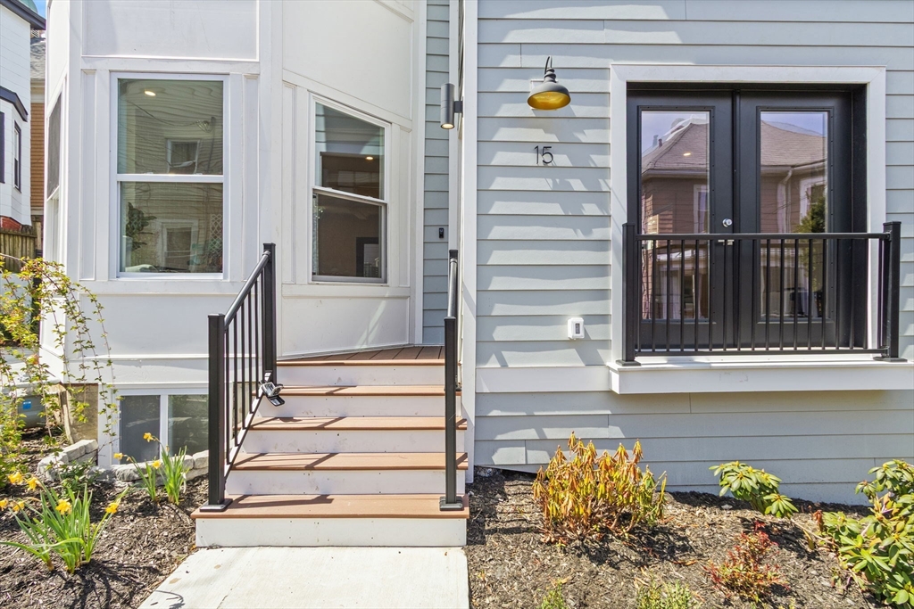 15 Spring Hill Ter