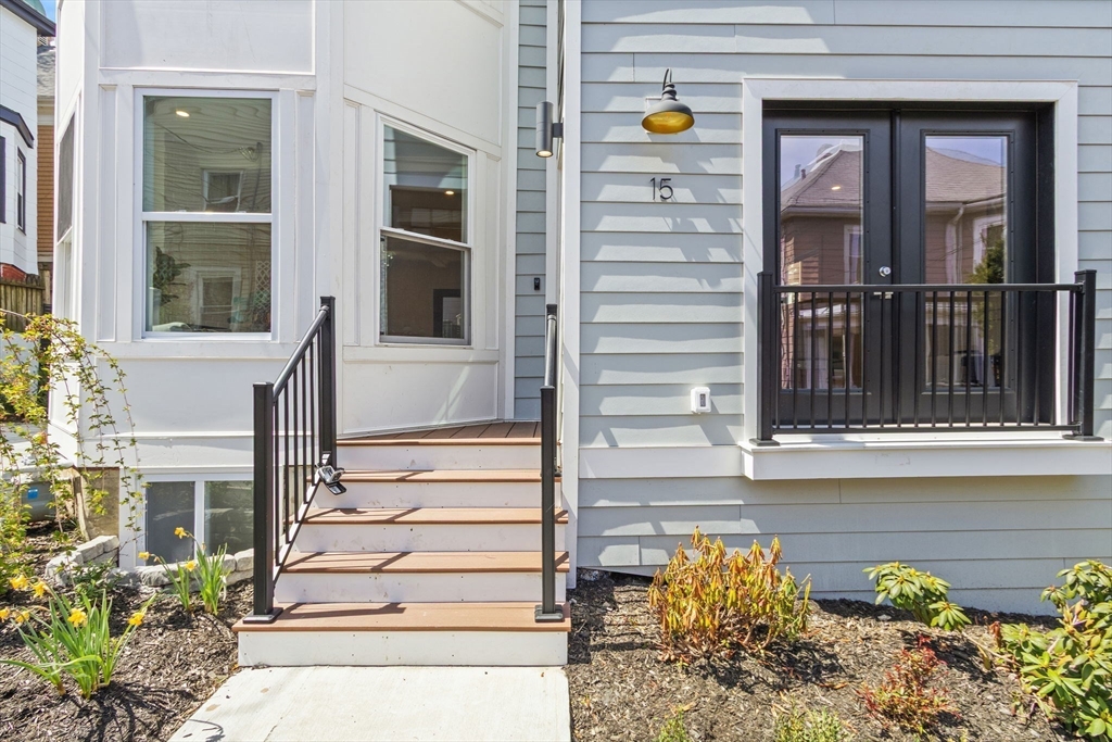 15 Spring Hill Ter