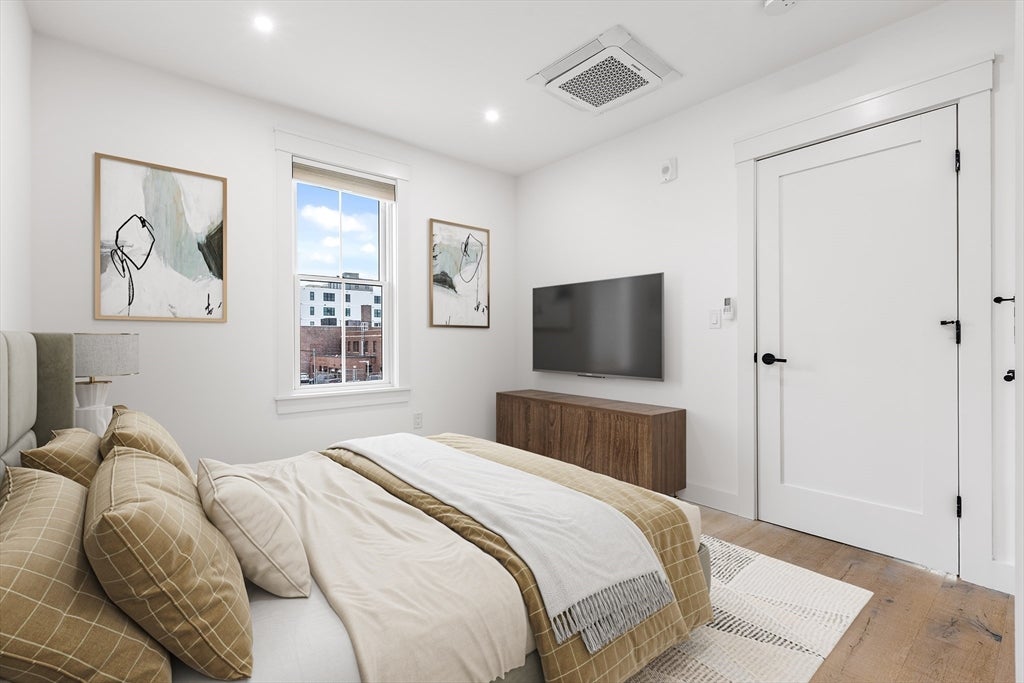 360 Athens St #A, Boston, MA, 360 Athens St #A, Boston, MA Photo #8