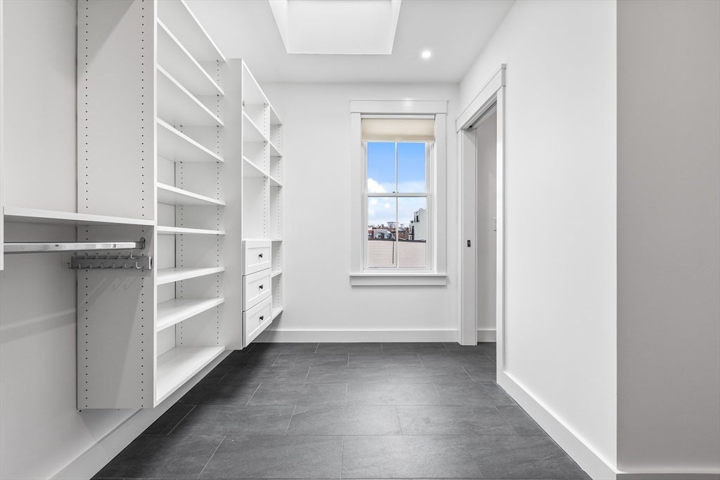 360 Athens St #A, Boston, MA, 360 Athens St #A, Boston, MA Photo #16