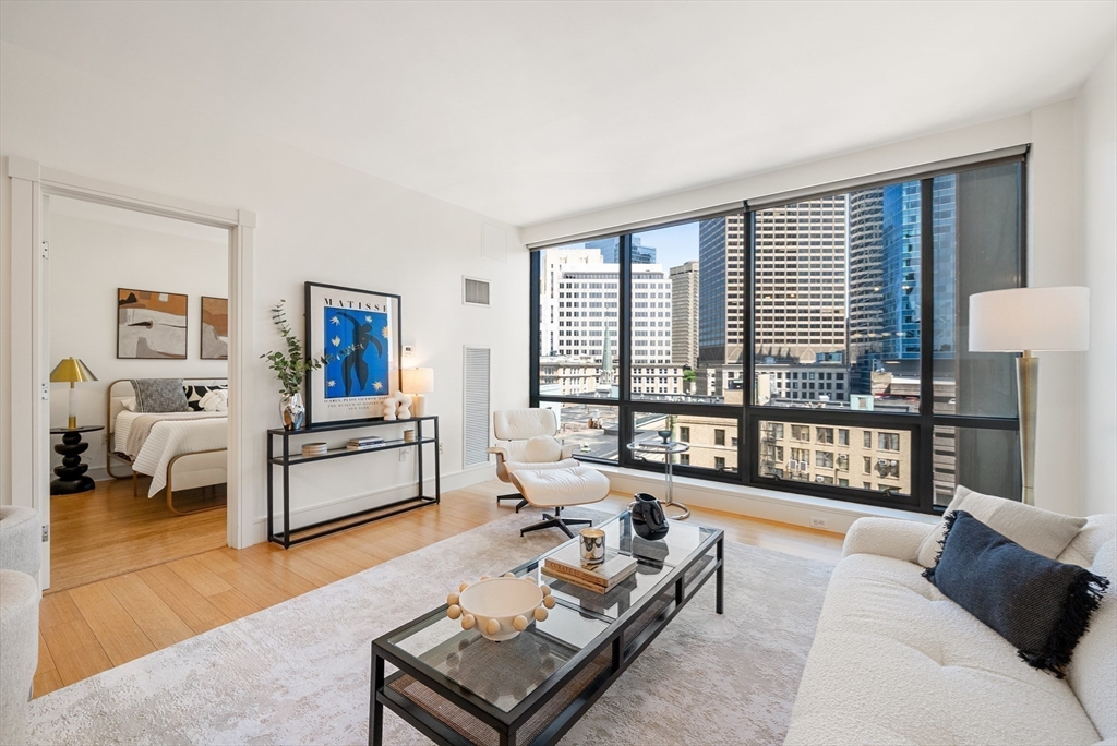 45 Province St. 1103