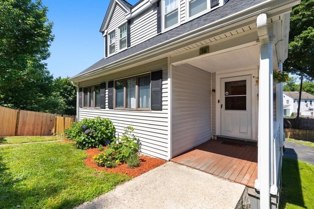 16 Elm St, Medford, MA, 16 Elm St, Medford, MA Photo #4