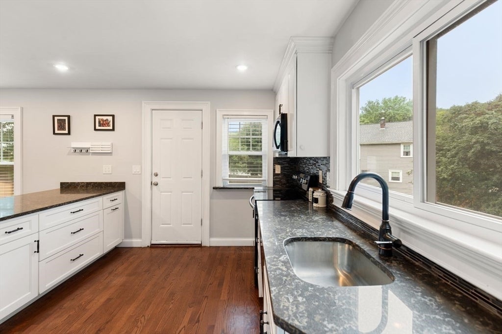 16 Elm St, Medford, MA, 16 Elm St, Medford, MA Photo #14