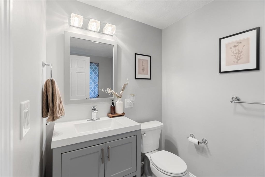 16 Elm St, Medford, MA, 16 Elm St, Medford, MA Photo #20